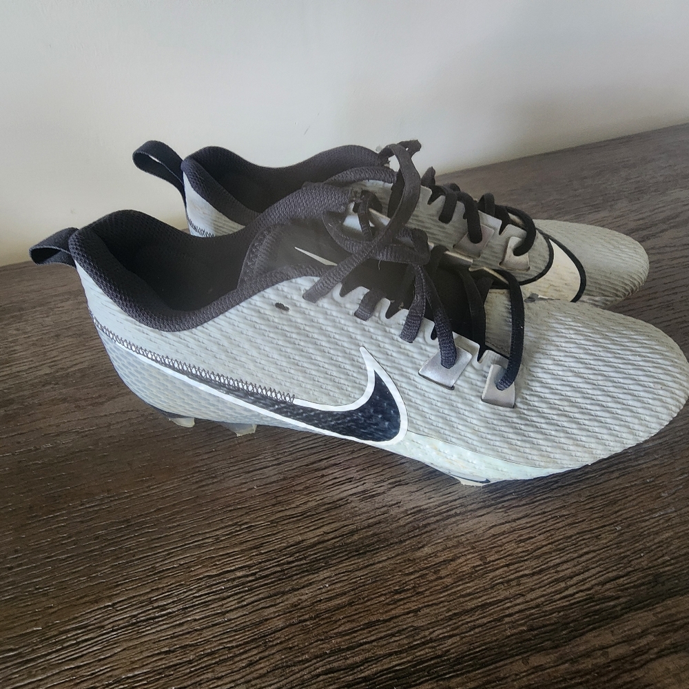 Nike Vapor Football Cleats